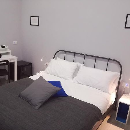B&B Pika 48 Napoli Bagian luar foto