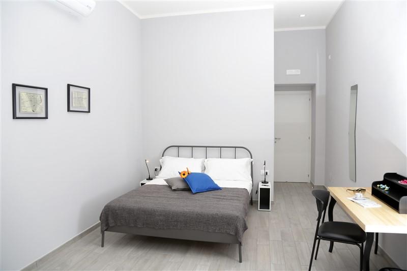 B&B Pika 48 Napoli Bagian luar foto