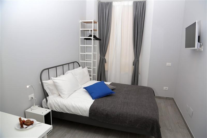 B&B Pika 48 Napoli Bagian luar foto