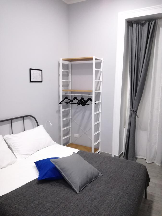 B&B Pika 48 Napoli Bagian luar foto